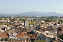 Mairie et ville de Cuers dans le Var